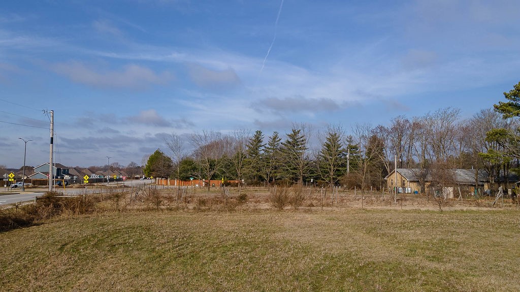 Springdale Outlots - Land