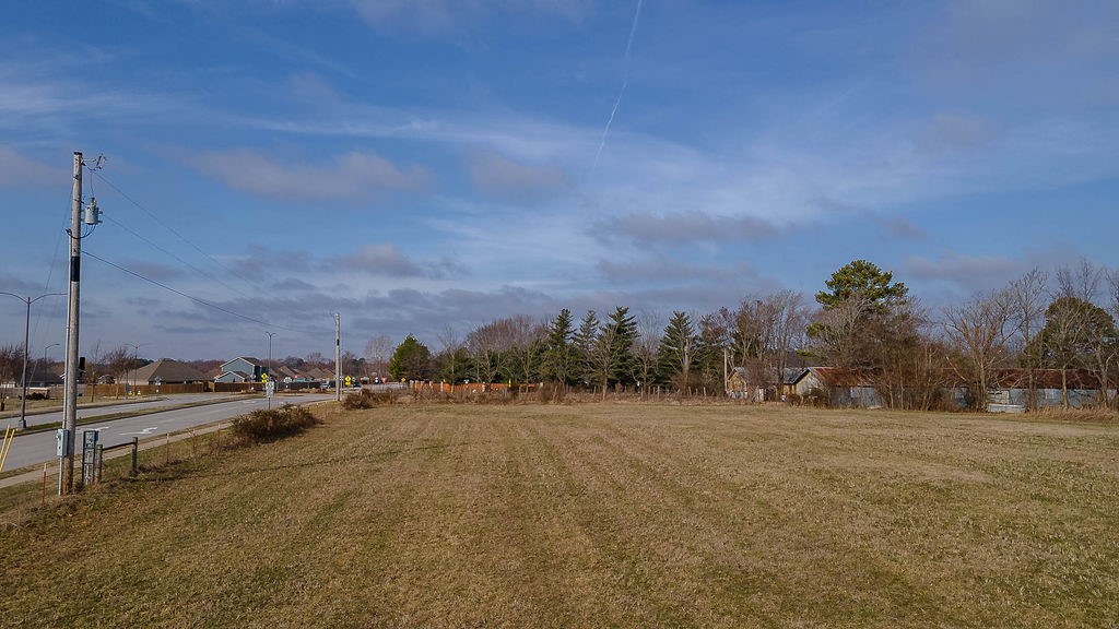 Springdale Outlots - Land