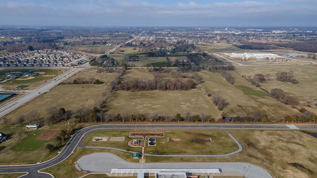 Springdale Outlots - Land