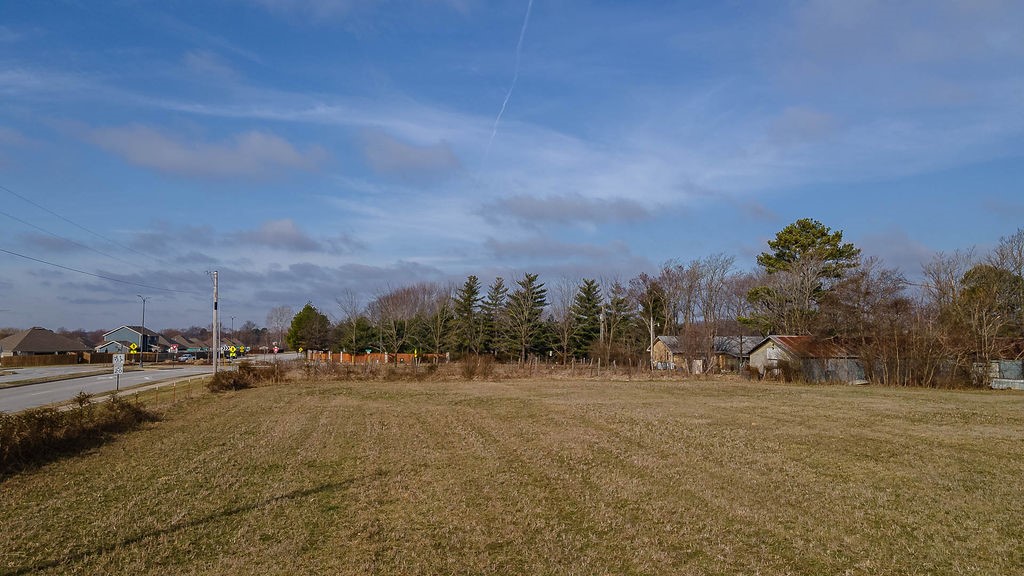 Springdale Outlots - Land