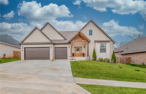 Photo of 1416 Cittadella Avenue, Tontitown, AR 72762 (MLS # 1338627)