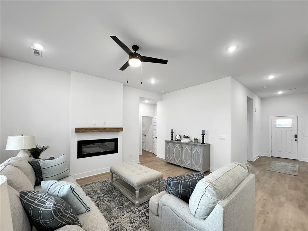 Hillcrest - Residential