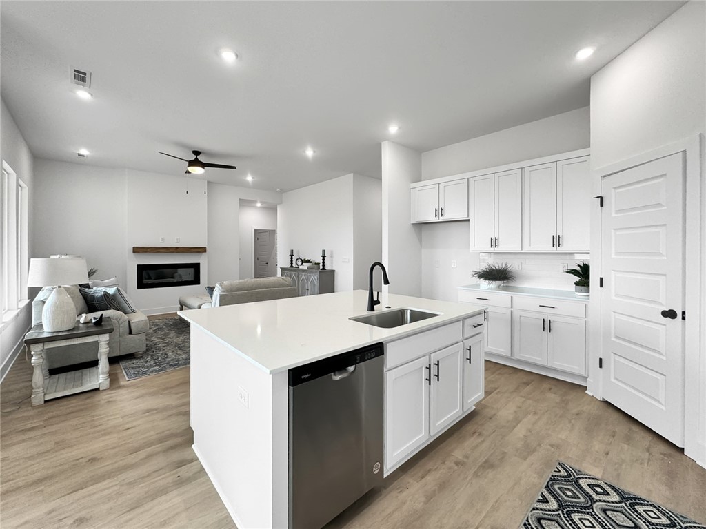 Hillcrest - Residential