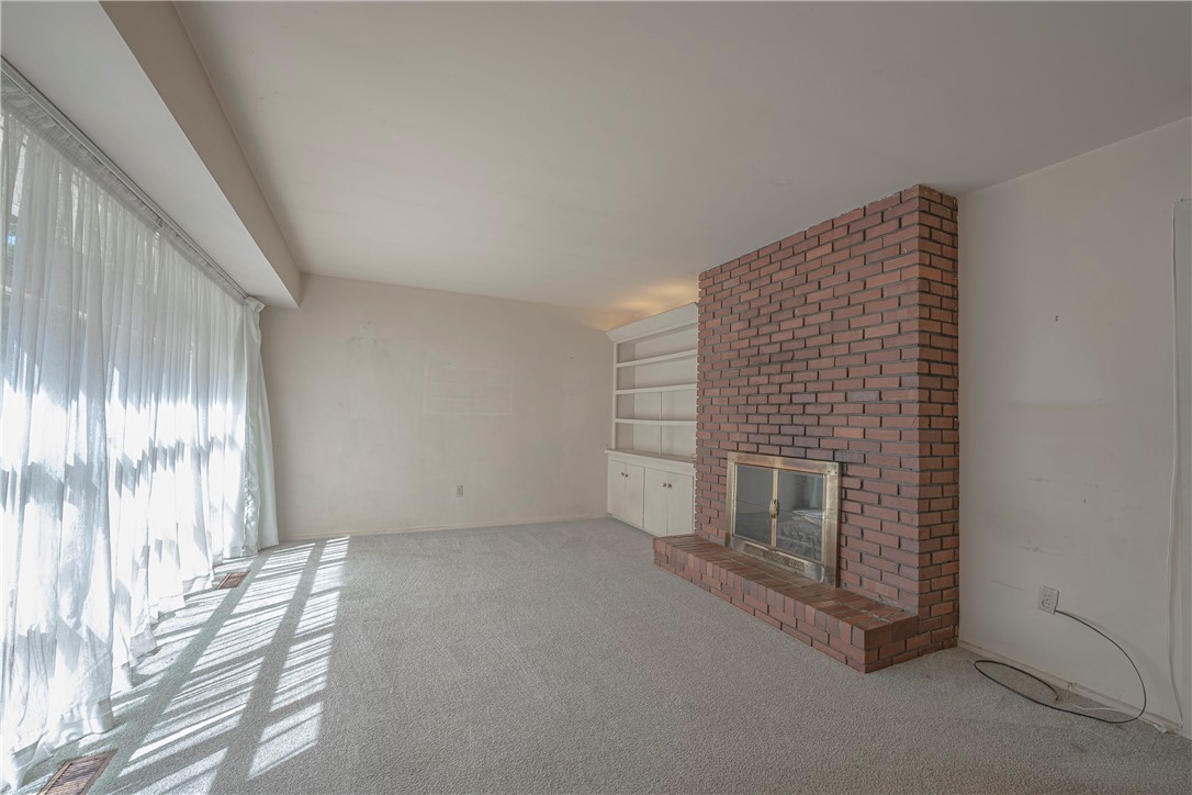 36-17-30 Fayetteville Outlots - Land