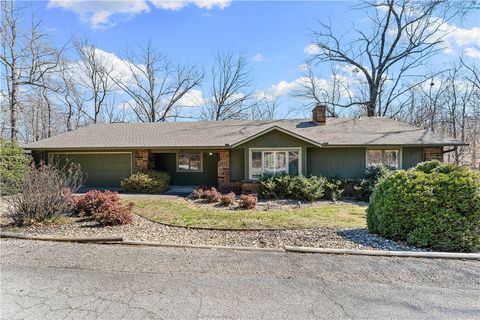 Photo of 22 Dornoch Lane, Bella Vista, AR 72715 (MLS # 1337247)