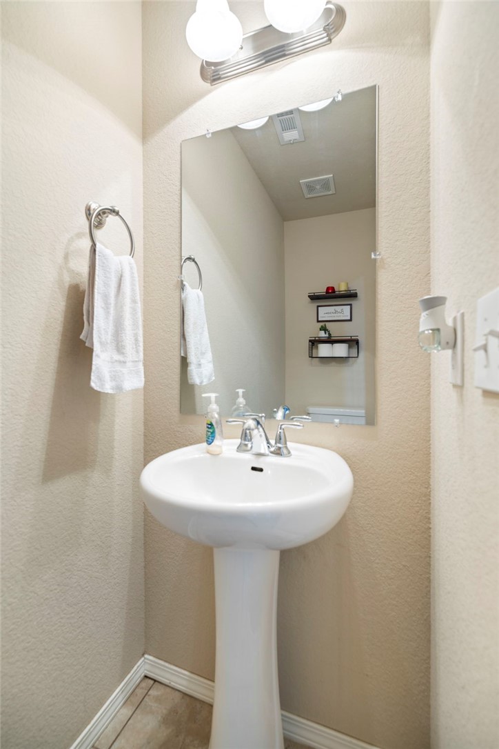 Lakewood Sub Ph Ii Lowell - Residential