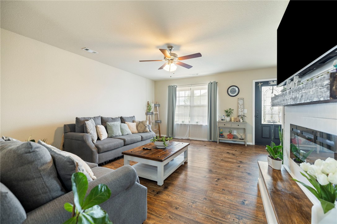 Lakewood Sub Ph Ii Lowell - Residential