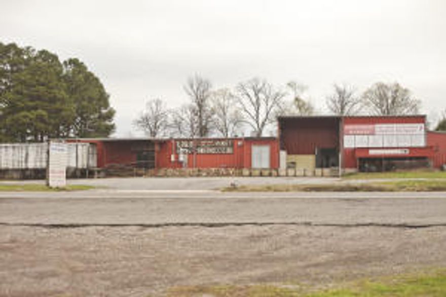 THIS is a great business opportunity located on busy highway frontage.  A well established wholesale and retail business has been based out of this facility for many years.  This is a well built, energy efficient and advanced meat processing plant with retail outlet.According to a recent Arkansas Democrat-Gazette article there is a shortage of USDA facilities: ''The USDA lists Arkansas as one of