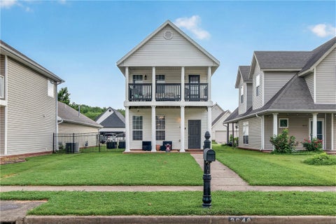 Photo of 3648 S Tower Circle, Fayetteville, AR 72704 (MLS # 1355092)