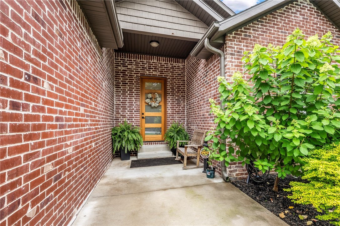 30 Brecknock Drive