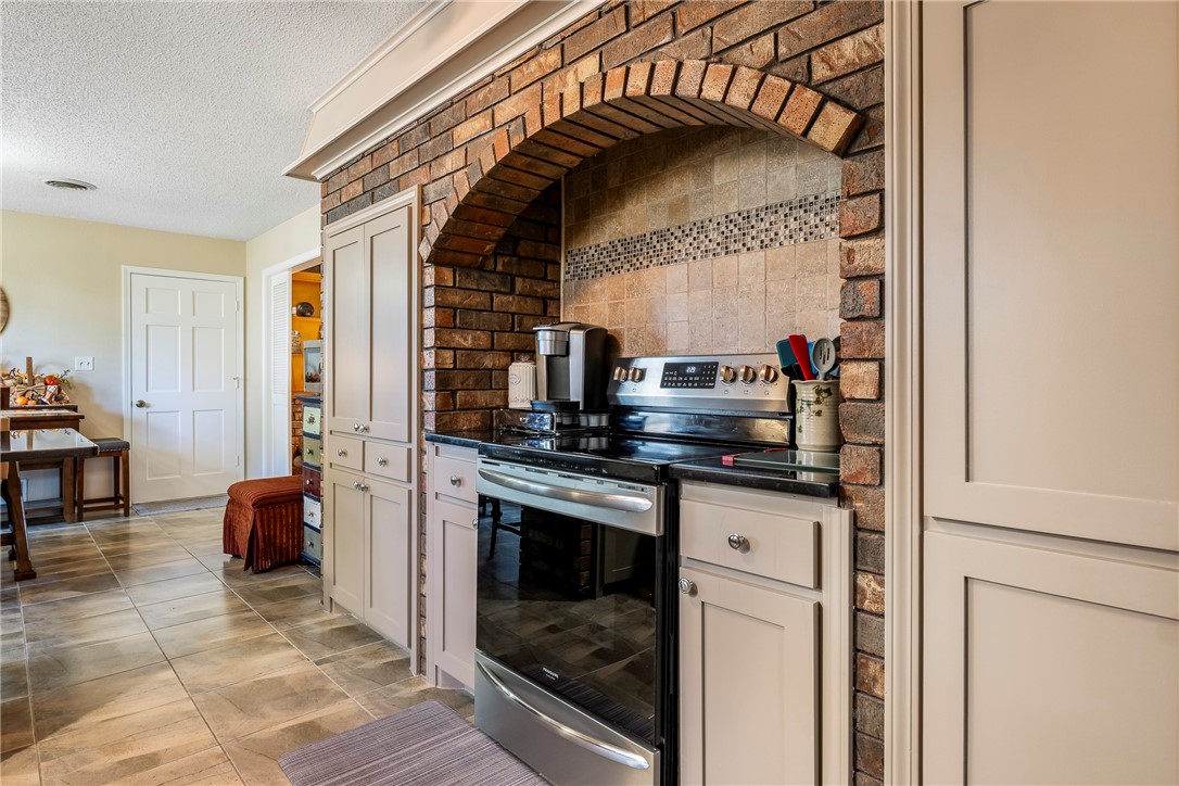 03-19-29-RURAL - Residential