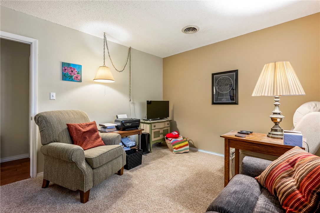 03-19-29-RURAL - Residential