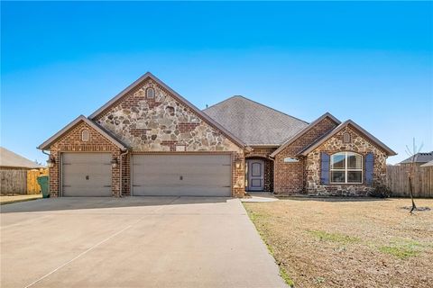 Photo of 1904 W Brooks Place, Rogers, AR 72758 (MLS # 1339660)