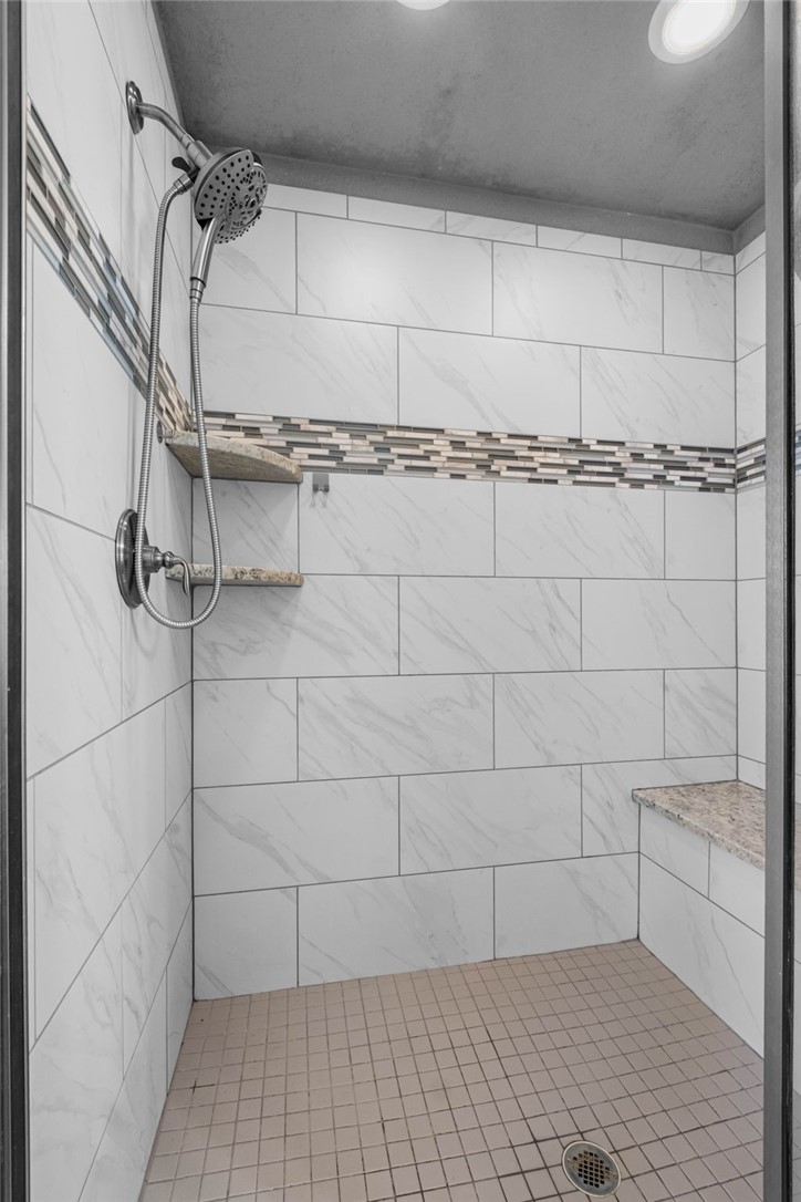 Grove Ph 2, The Rogers - Residential