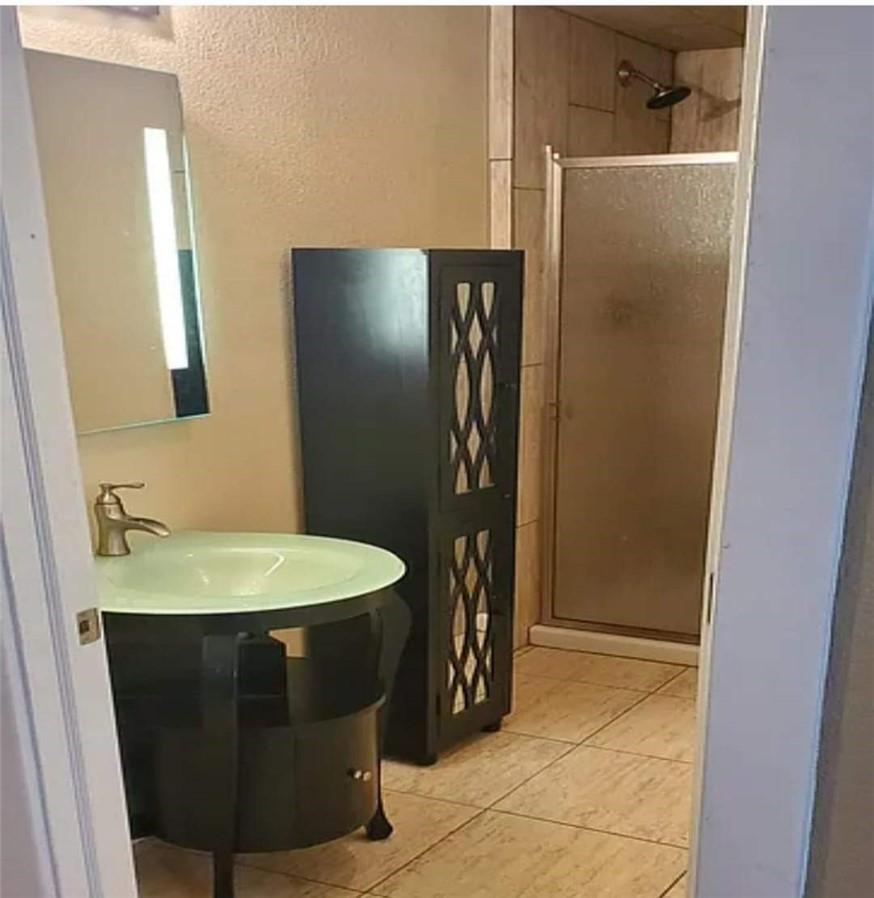 15-16-30 County Court Plat - Residential Lease