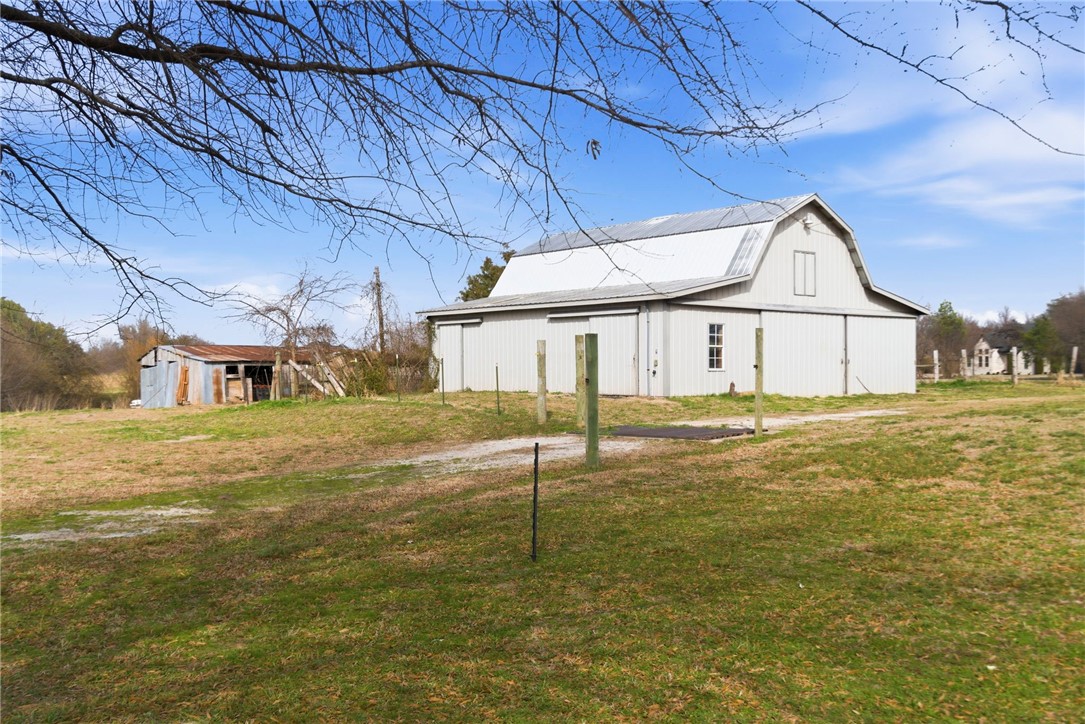 Elm Spgs Outlots - Residential