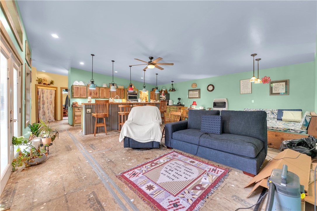 ROCKCREEK - Residential