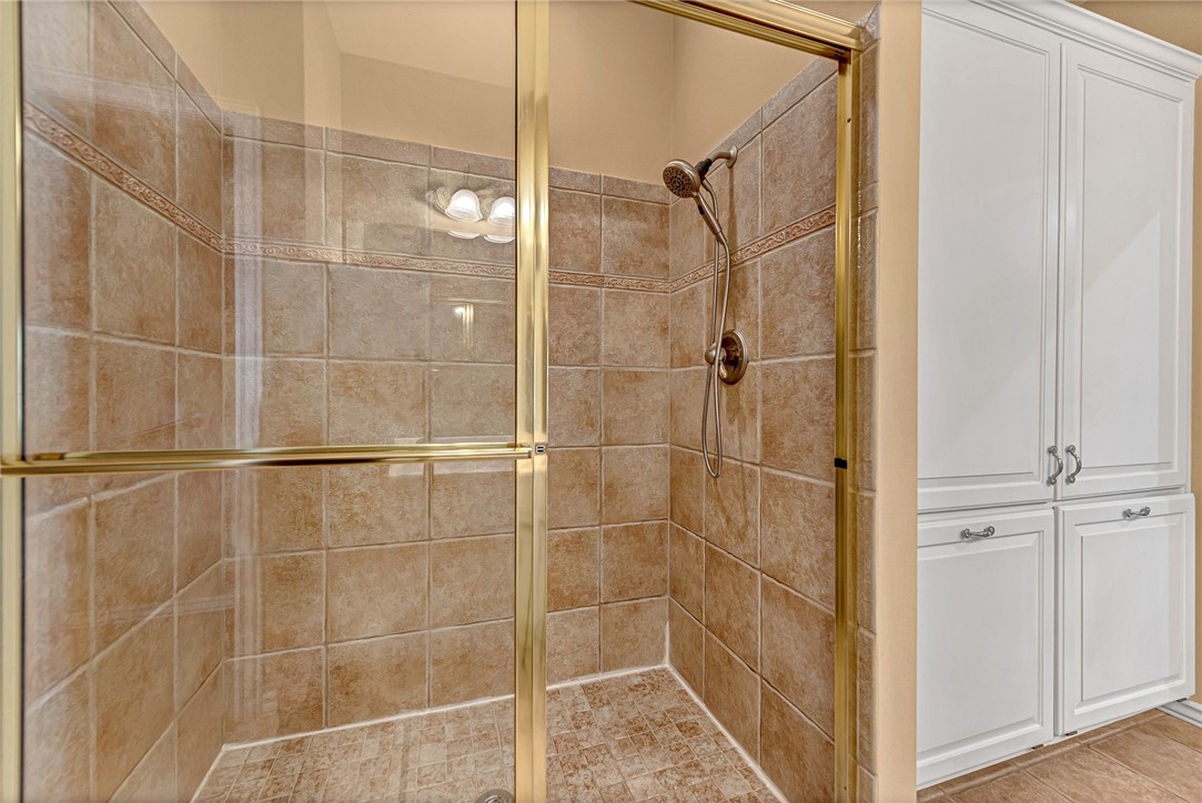 Cobblestone Place - Residential