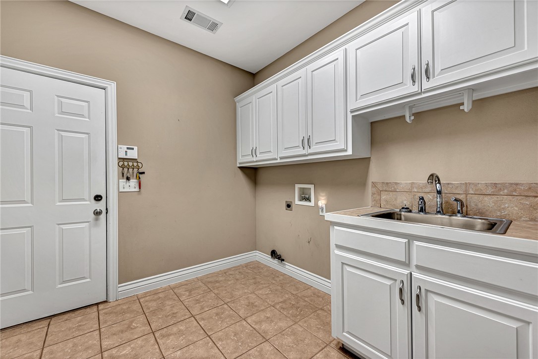 Cobblestone Place - Residential