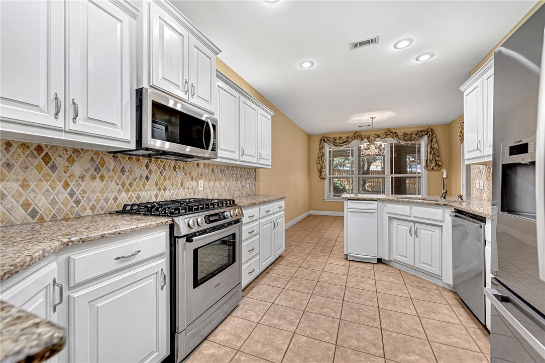 Cobblestone Place - Residential