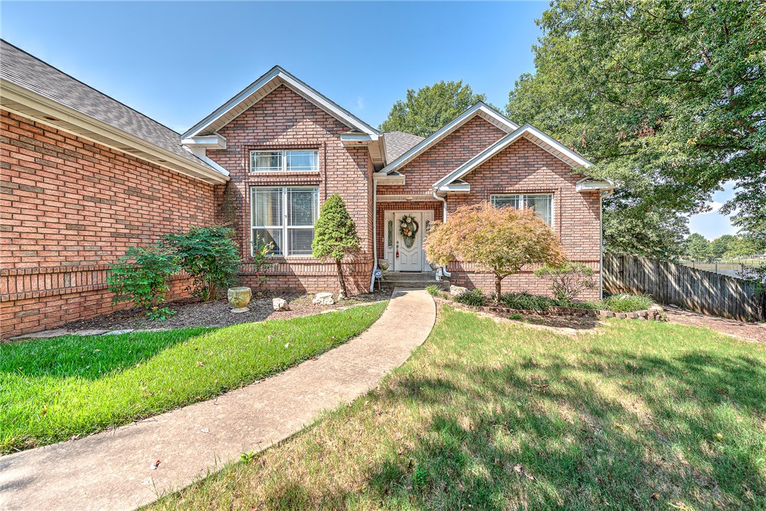 Cobblestone Place - Residential
