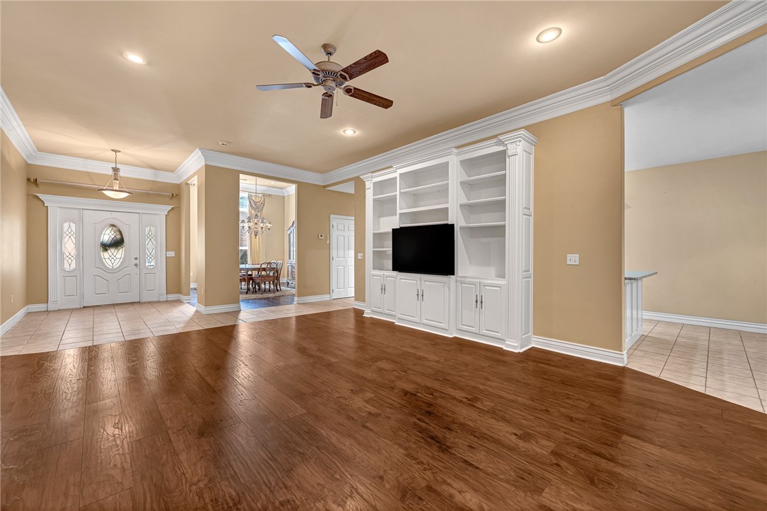 Cobblestone Place - Residential