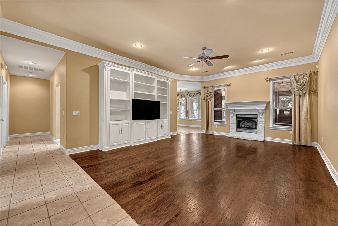 Cobblestone Place - Residential
