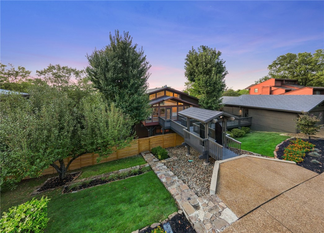 Sunset Woods - Residential