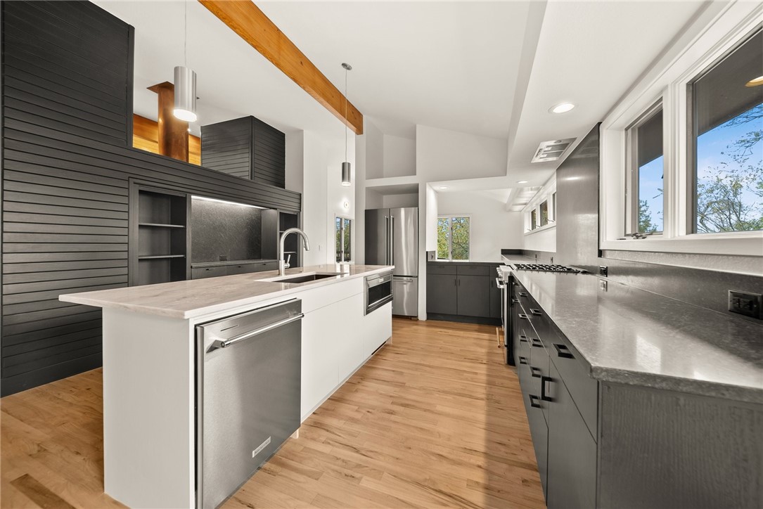 Sunset Woods - Residential