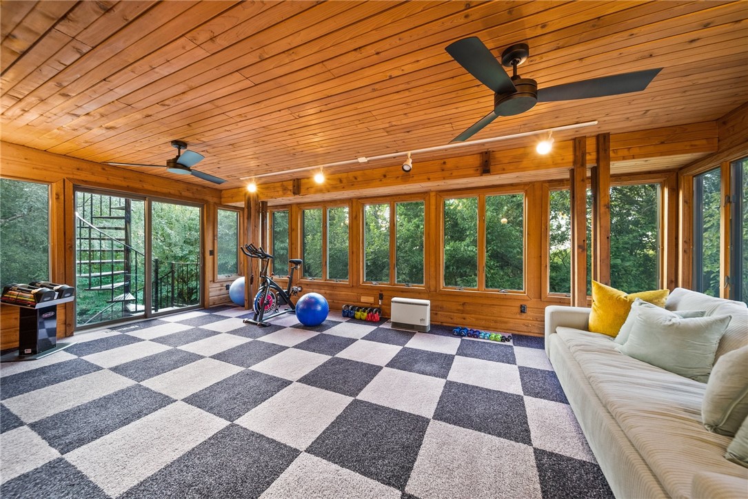 Sunset Woods - Residential