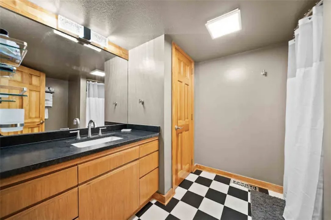 Sunset Woods - Residential