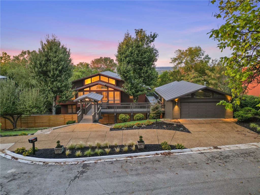 Sunset Woods - Residential