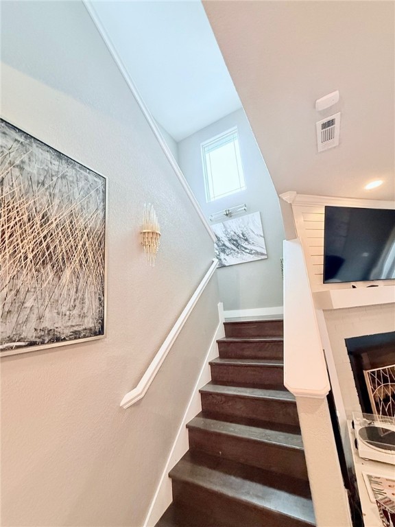 Town Homes At Forest Hills - Residential Lease