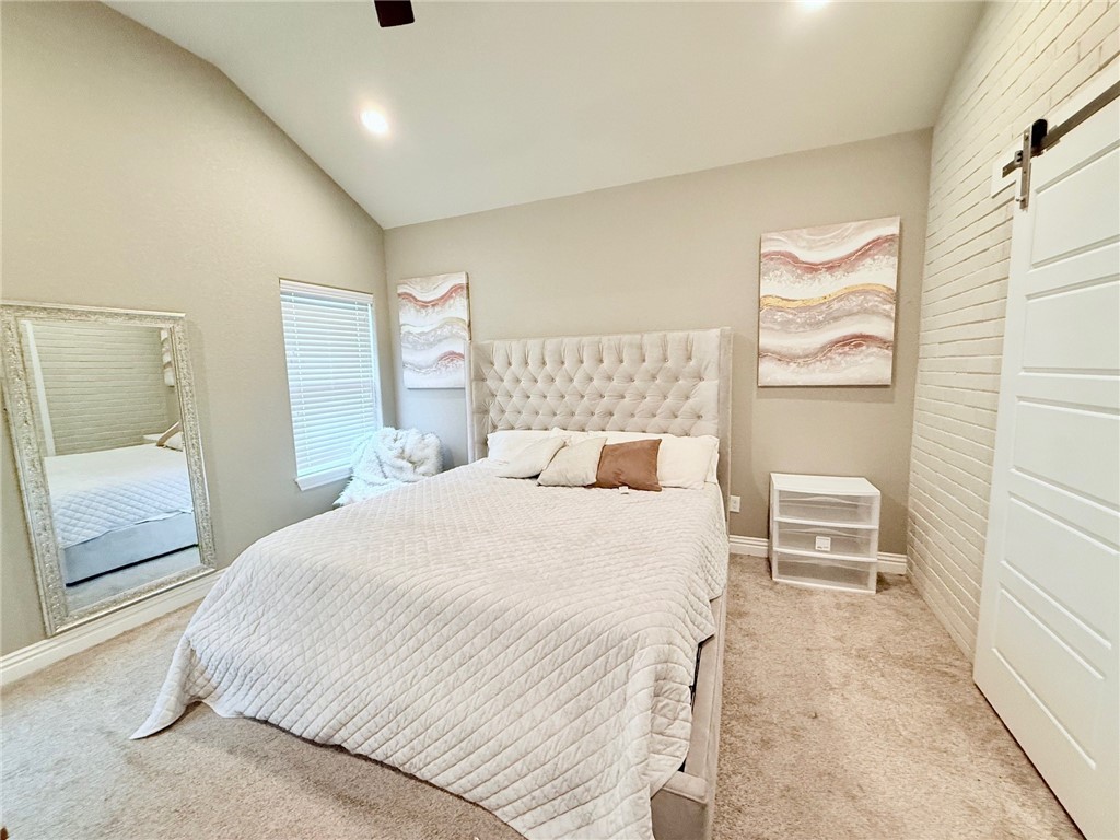 Town Homes At Forest Hills - Residential Lease