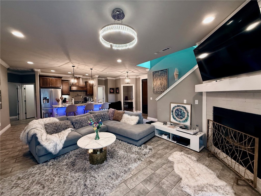 Town Homes At Forest Hills - Residential Lease