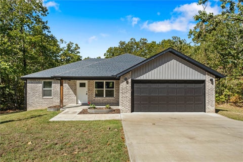 Photo of 3 Peebles Circle, Bella Vista, AR 72715 (MLS # 1364883)
