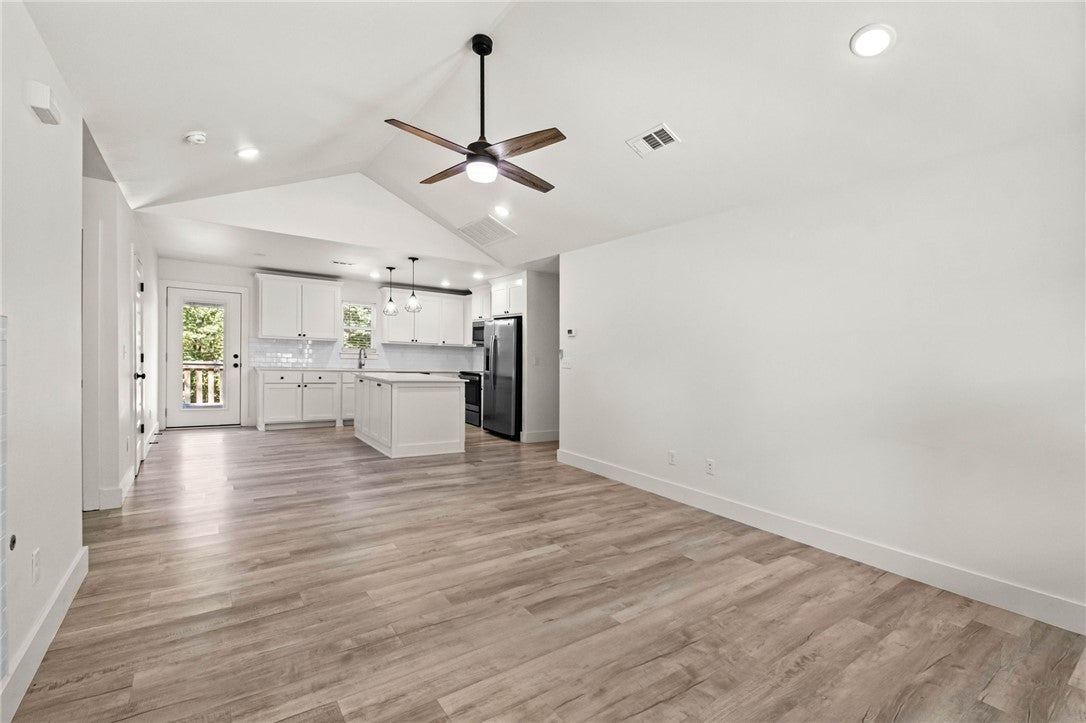 3 Peebles Circle