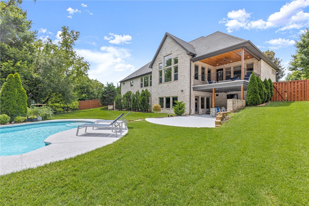 Oak Tree Centerton - Residential