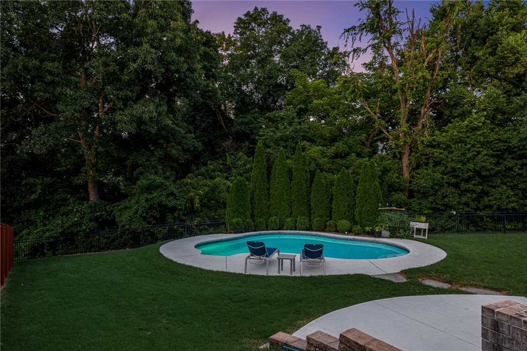 Oak Tree Centerton - Residential