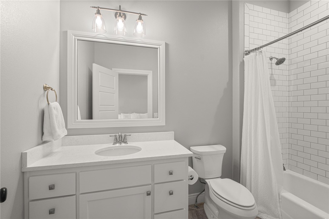 Oak Tree Centerton - Residential