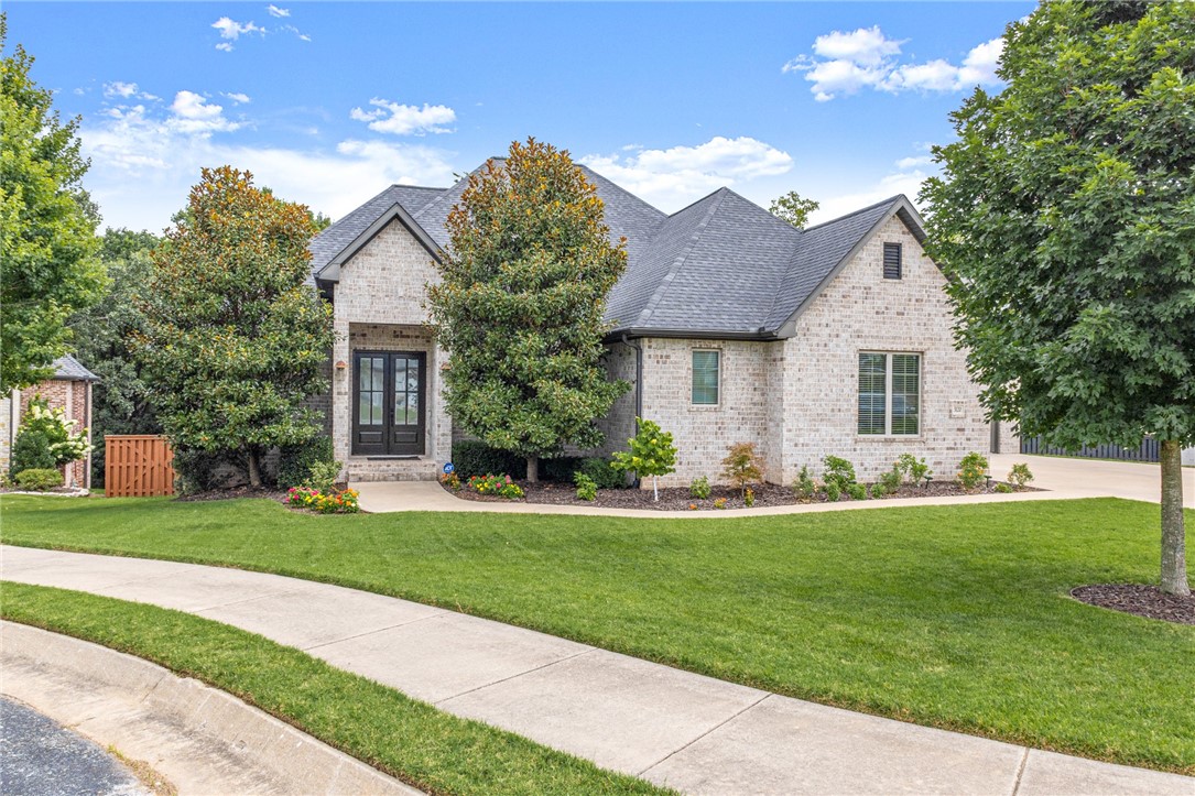 Oak Tree Centerton - Residential