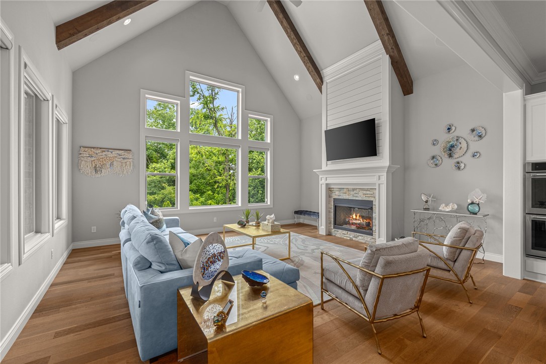 Oak Tree Centerton - Residential