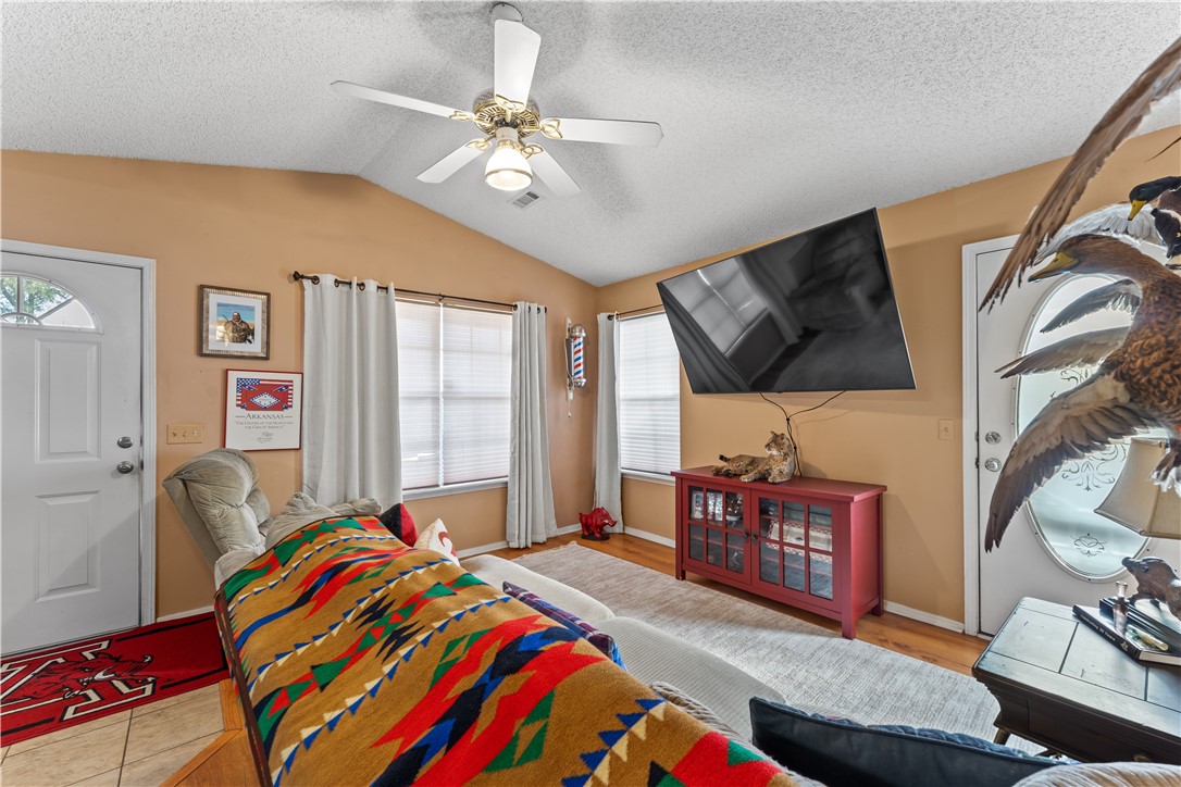 Pine Crest Add Ph I - Residential