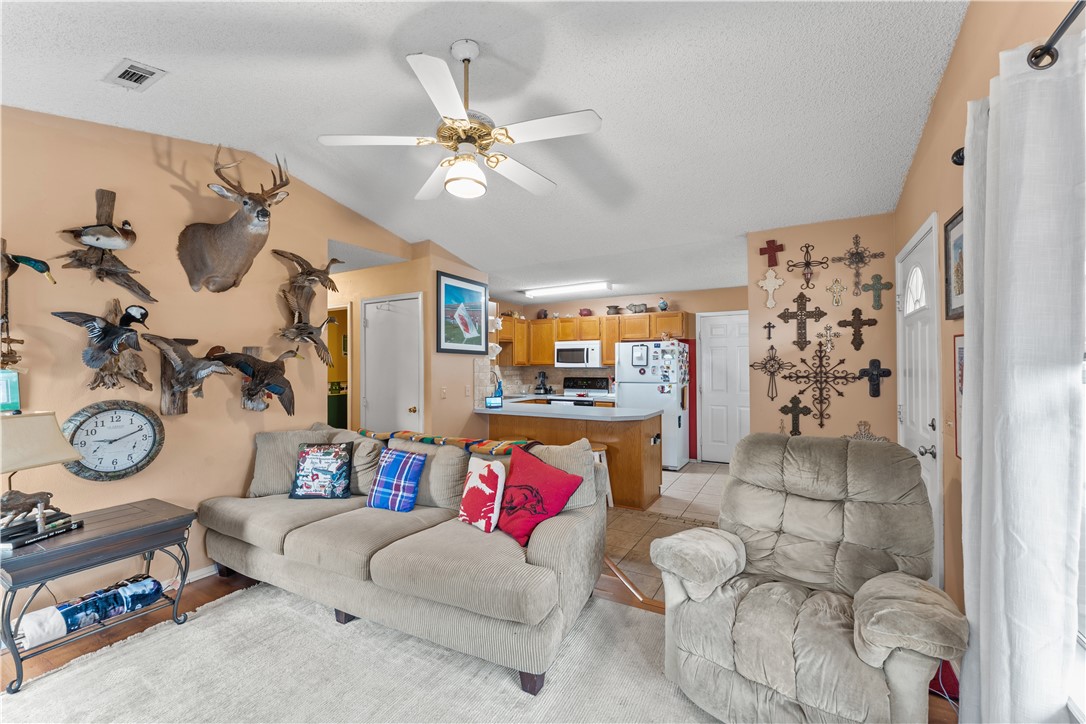 Pine Crest Add Ph I - Residential