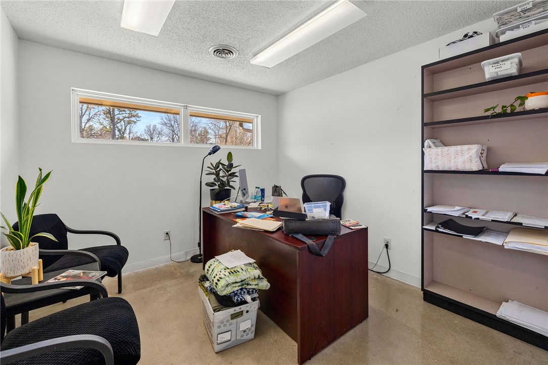 Railroad Add - Commercial Lease