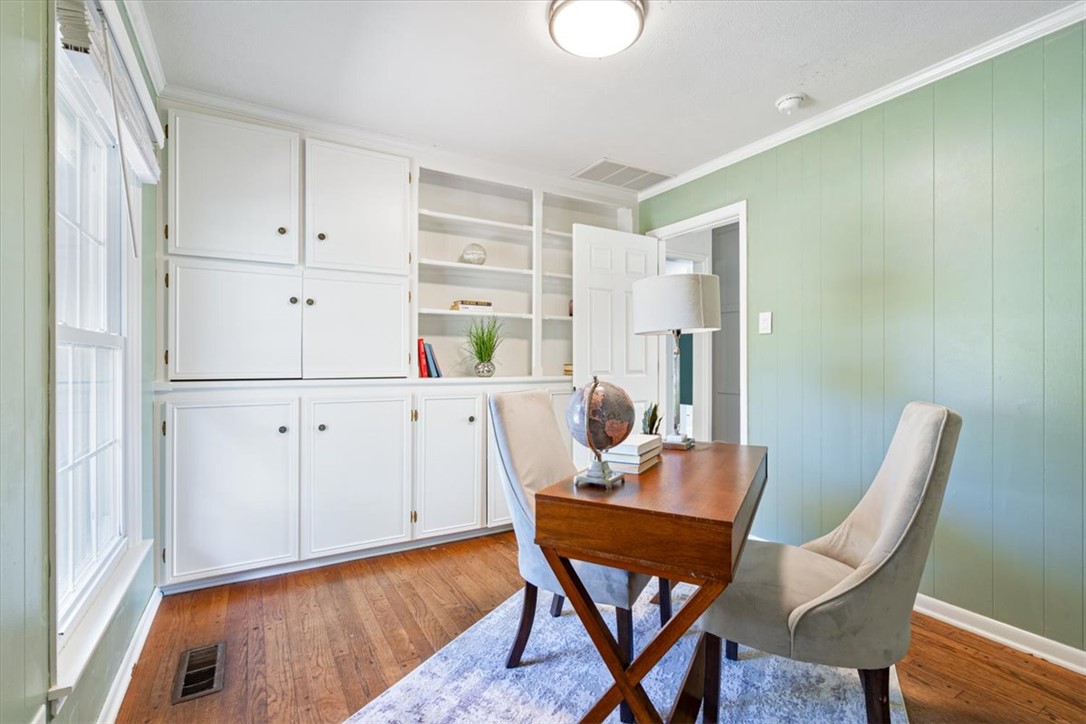 University View Sub Siloam Spgs - Residential