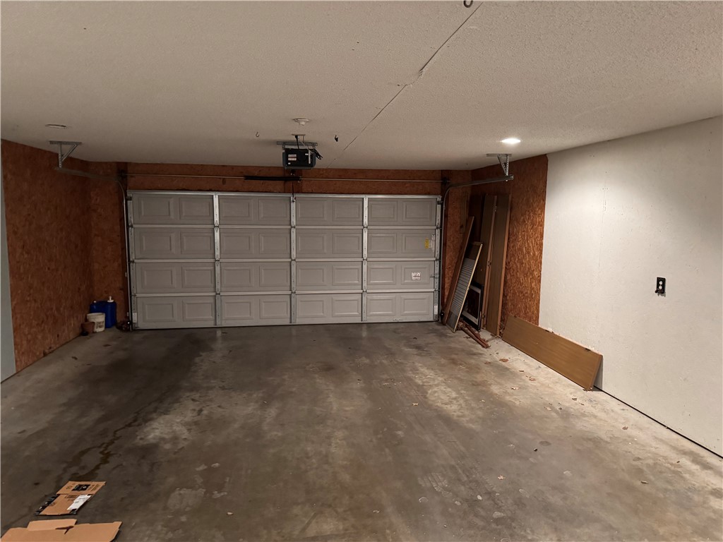 Royal Oaks Estates - Residential Income