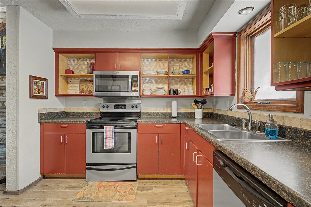 Brompton Courts Bvv - Residential