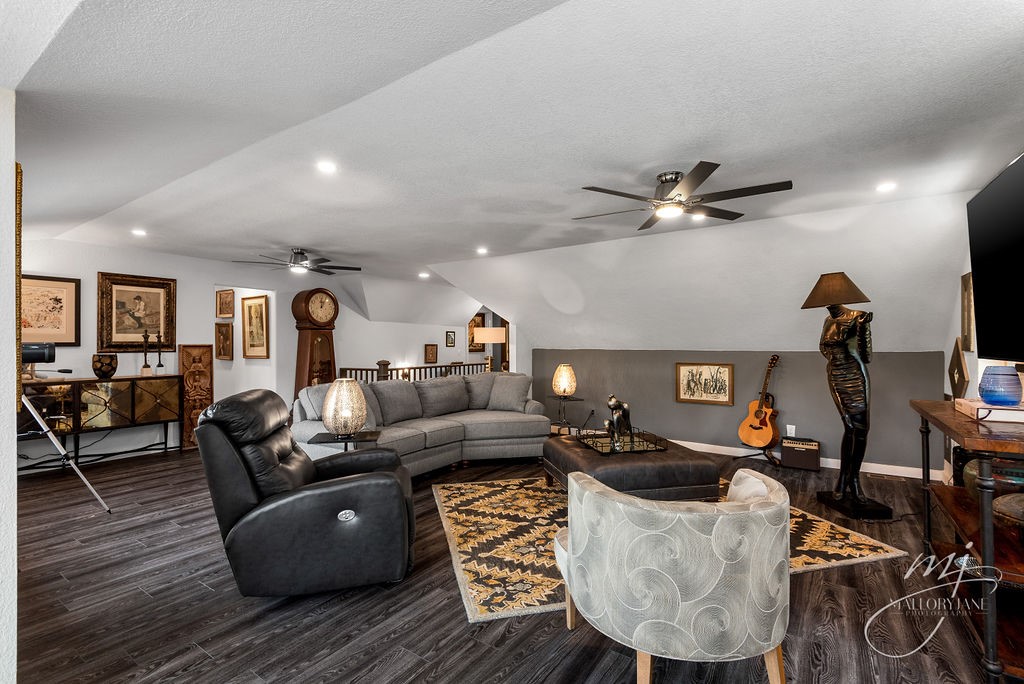 Mundell Heights - Residential