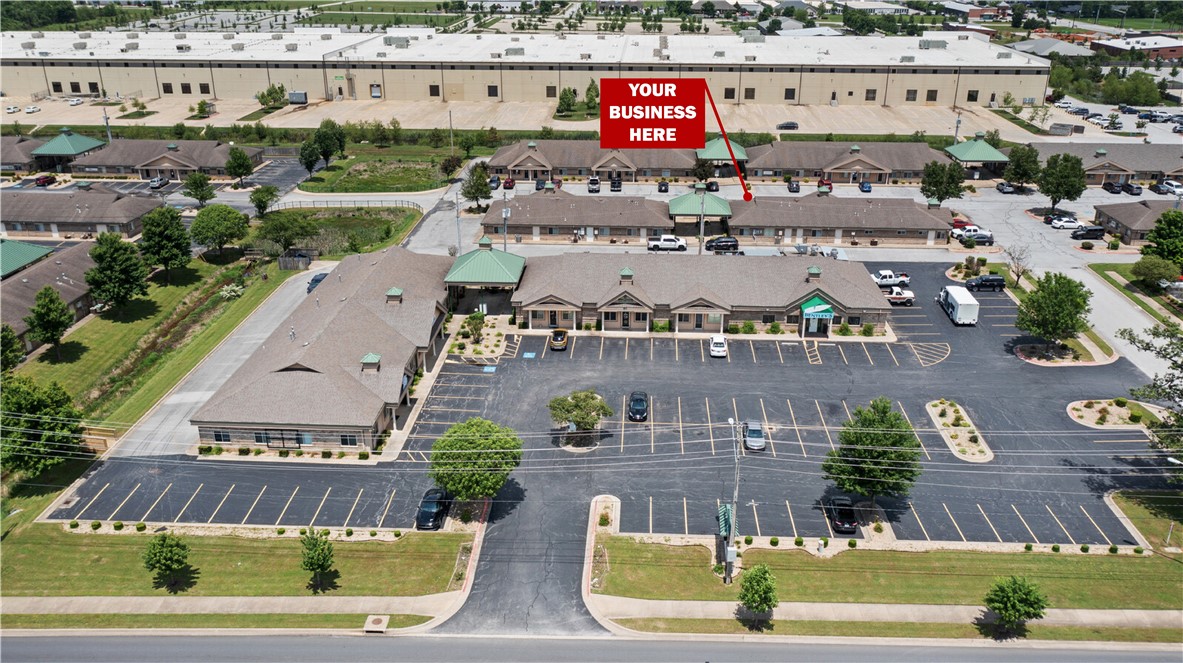 Oak Trace 2 - Commercial Lease